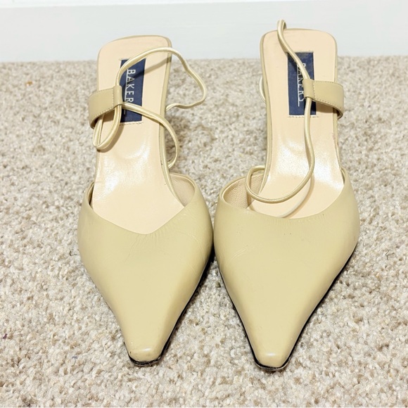 Bakers Women's Beige Heels - Picture 1 of 10